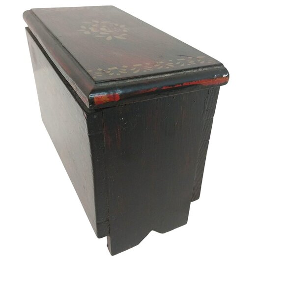 Vintage Handcrafted Wooden Footed Keepsake Box With Floral Painted Design - Picture 6 of 8